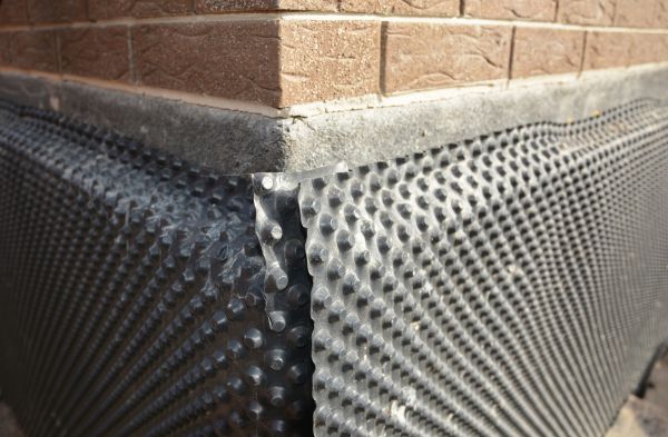 Crawlspace Waterproofing in Lenexa
